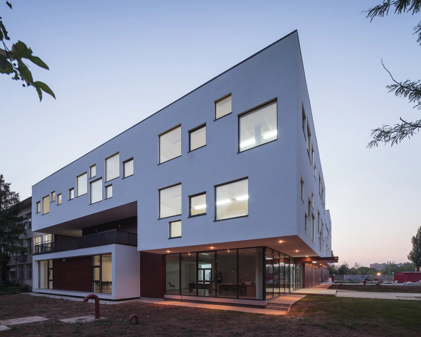 Extindere Liceu Dante Alighieri